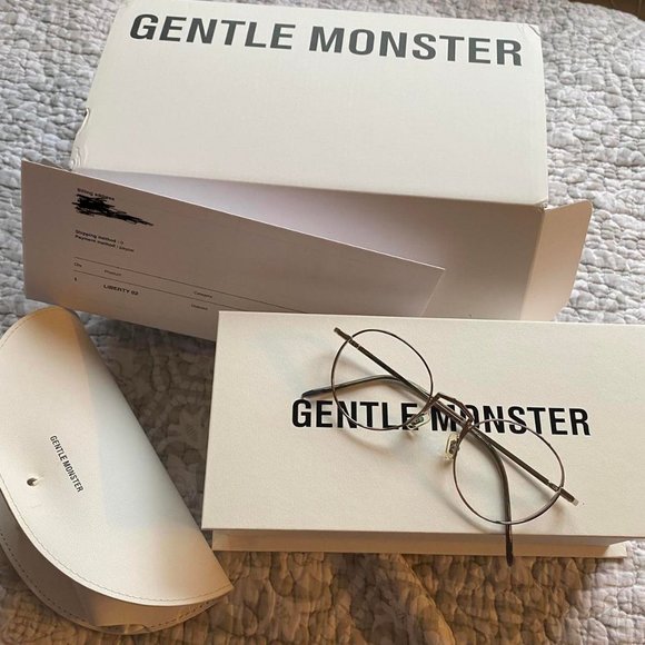 Gentle Monster Liberty 02 Glasses - Picture 1 of 4